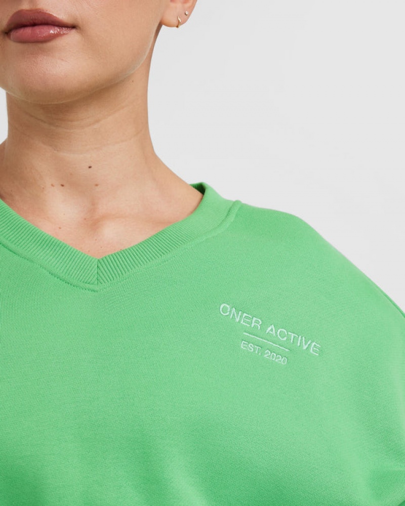 Oner Active All Day Est 2020 Crop V-Neck Φούτερ πρασινο | ZEG415268